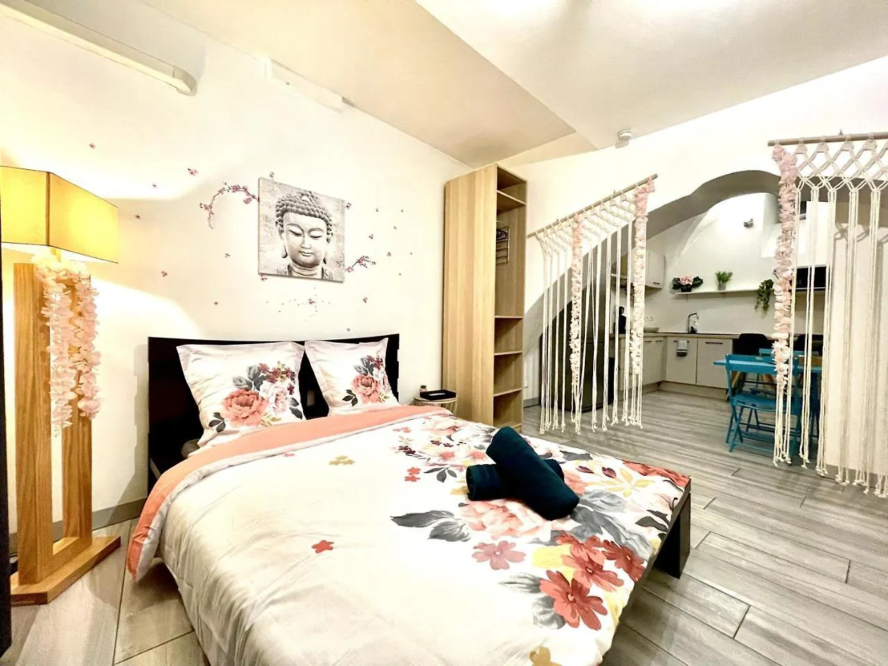 *Le Lotus*Fiber Wifi*Hyper Center* Appartement Salon-de-Provence